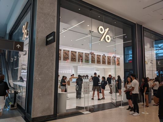 % Arabica Toronto Union Station by null