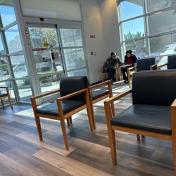 Pasadena Endoscopy Center - Waiting room