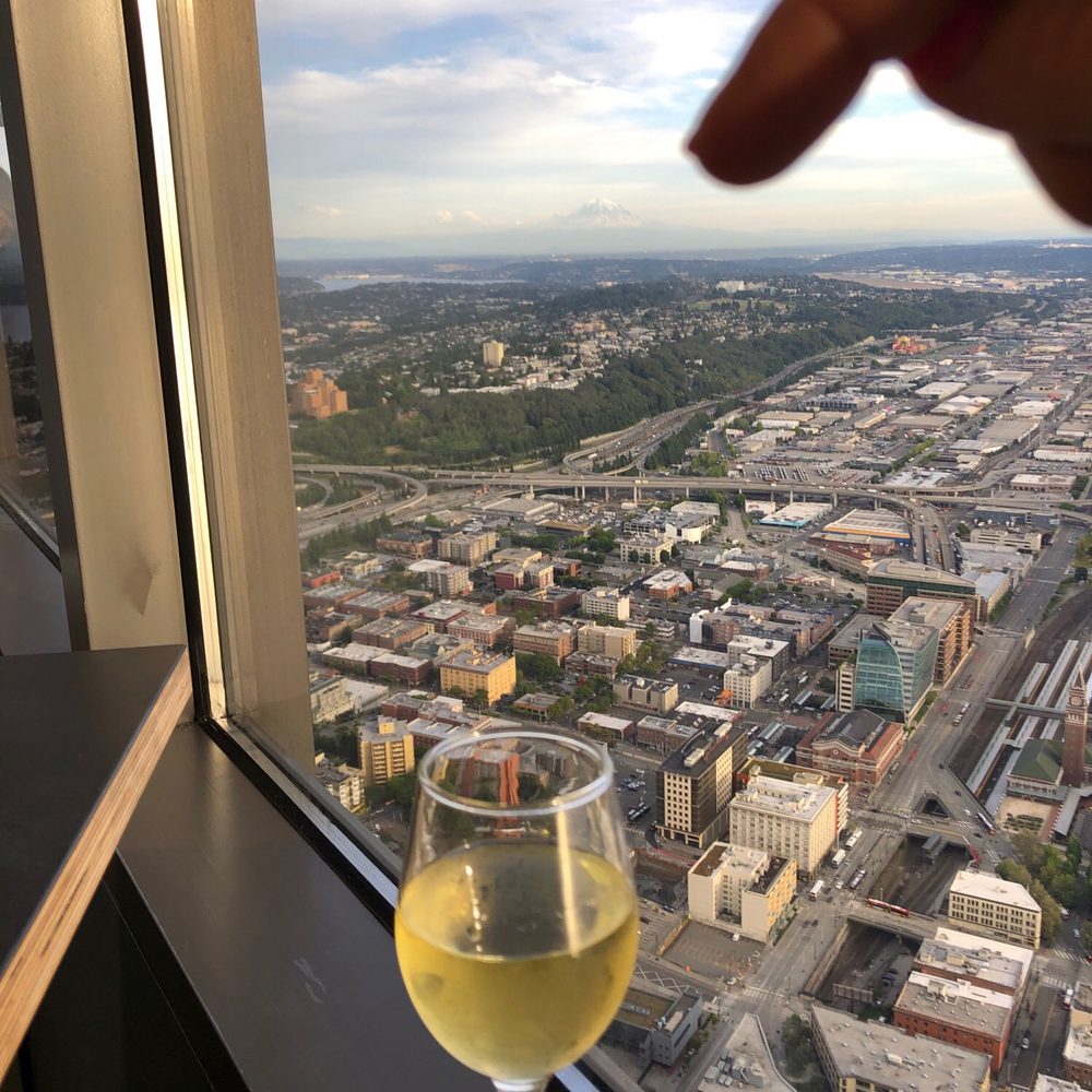 Columbia Tower Club - Excellent view of Mt. Rainier and 360° view of Seattle. - Social Clubs Near Me - Seattle, Washington Columbia Tower Club - Excellent view of Mt. Rainier and 360° view of Seattle. - Social Clubs Near Me - Seattle, Washington