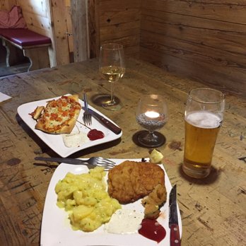 Kiosk am Matrei - Wiener schnitzel., good. Pizza baguette was a bit cold. Good stop for lunch. - Kiosk Near Me - Matrei am Brenner, 7 Kiosk am Matrei - Wiener schnitzel., good. Pizza baguette was a bit cold. Good stop for lunch. - Kiosk Near Me - Matrei am Brenner, 7