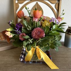 Bella Rosa Flower Market