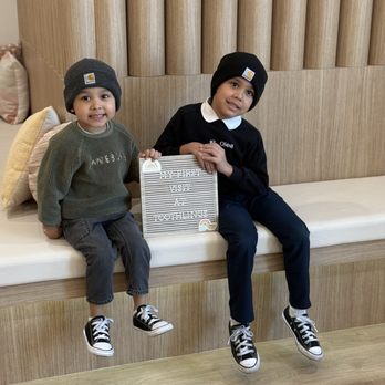 Toothlings Pediatric Dentistry - Great PEDO office experience. - Pediatric Dentists Near Me - Manhattan Beach, California Toothlings Pediatric Dentistry - Great PEDO office experience. - Pediatric Dentists Near Me - Manhattan Beach, California