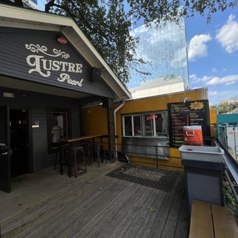 Tommy Want Wingy - Area - Chicken Wings Near Me - Austin, Texas Tommy Want Wingy - Area - Chicken Wings Near Me - Austin, Texas