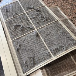Americas Best Value Inn & Suites Fontana - Filthy AC filters