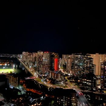 Pin Thai Massage - Night time view - Massage Therapy Near Me - Honolulu, Hawaii Pin Thai Massage - Night time view - Massage Therapy Near Me - Honolulu, Hawaii
