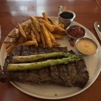 Bistro Central Parc - Steak and Frites - French Near Me - San Francisco, California