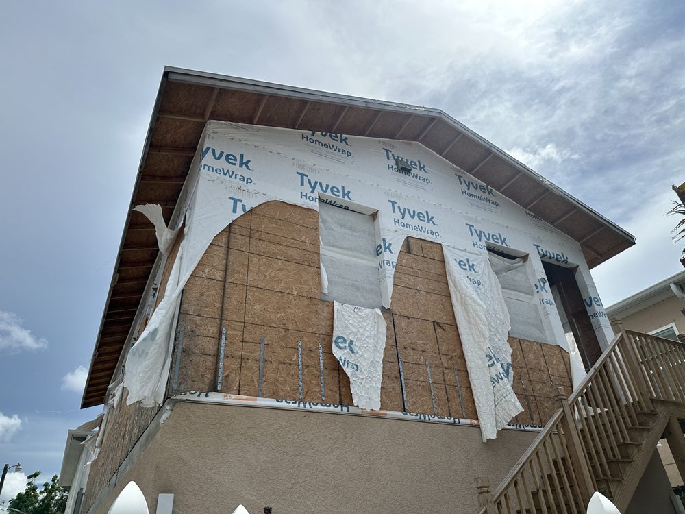 Slide of Triforce Contracting