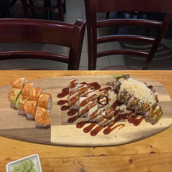Tomo 7 Sushi - Lemon Flush, Crunch, Crunch Caterpillar - Sushi Bars Near Me - Chino Hills, California Tomo 7 Sushi - Lemon Flush, Crunch, Crunch Caterpillar - Sushi Bars Near Me - Chino Hills, California