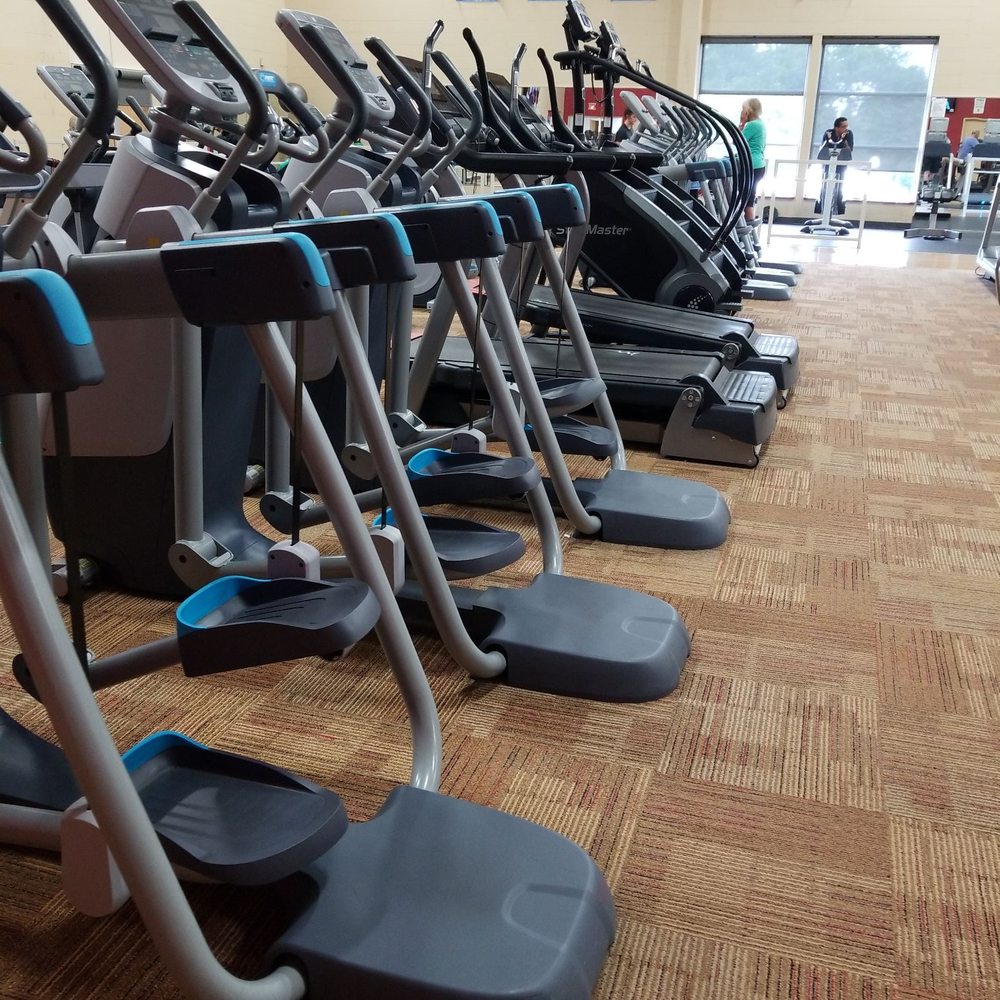 West Suburban YMCA - Ellipticals - Gyms Near Me - Wauwatosa, Wisconsin