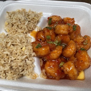 China Palace Restaurant - Sweet and pungent shrimp - Chinese Near Me - Tustin, California China Palace Restaurant - Sweet and pungent shrimp - Chinese Near Me - Tustin, California