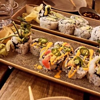 Pacific Catch - Spicy Tuna Roll, California Roll, Hot FishTaco a la carte, Taco Platter (2) - Seafood Near Me - Cupertino, California Pacific Catch - Spicy Tuna Roll, California Roll, Hot FishTaco a la carte, Taco Platter (2) - Seafood Near Me - Cupertino, California
