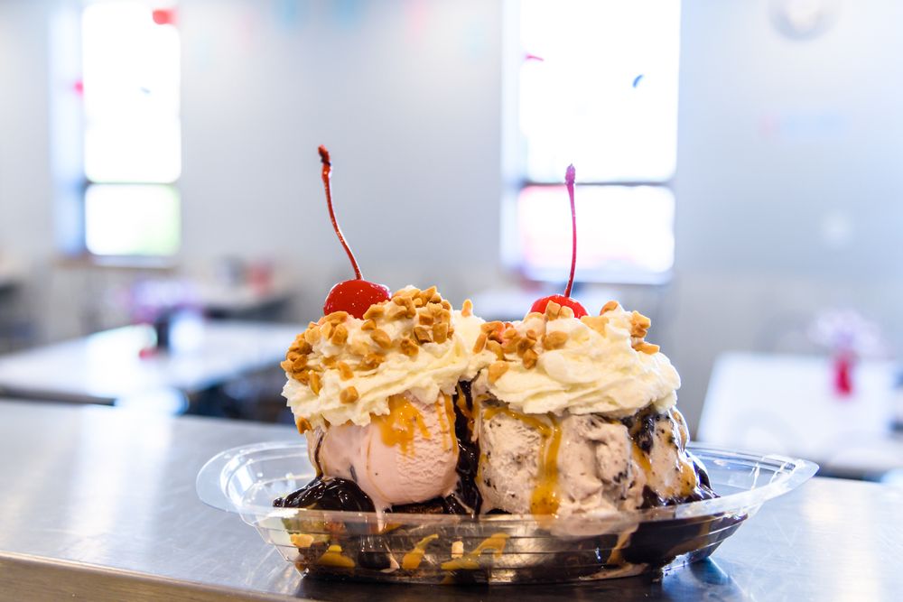 SCOOPS ICE CREAM & CANDY 73 Photos & 66 Reviews Ice Cream & Frozen