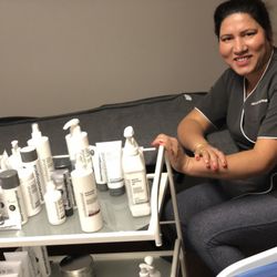 Unique Threading & Spa