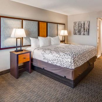 Americas Best Value Inn Birch Run - One King Bed Guest Room - Hotels Near Me - Birch Run, Michigan Americas Best Value Inn Birch Run - One King Bed Guest Room - Hotels Near Me - Birch Run, Michigan