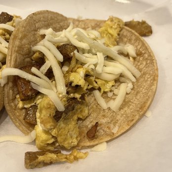 La Bahía Grill - Breakfast Tacos - Mexican Near Me - Champaign, Illinois