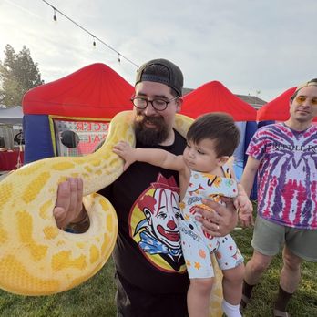 Reptile Ron Animal Presentations - Performing Arts Near Me Reptile Ron Animal Presentations - Performing Arts Near Me