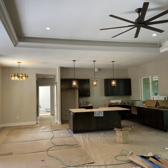 Curran Electric  - Electricians Near Me