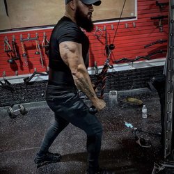 Iron Arms Gym