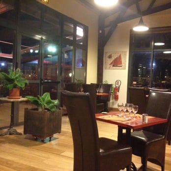 L'Ecluse - Restaurants Near Me - Paimpol, 22