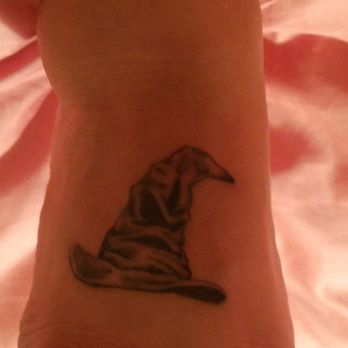 Showdown Tattoo Parlor - Harry Potter Sorting Hat by Jorge Trujillo. I absolutely love it - Tattoo Near Me - Walnut, California Showdown Tattoo Parlor - Harry Potter Sorting Hat by Jorge Trujillo. I absolutely love it - Tattoo Near Me - Walnut, California