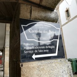 Restaurante Cantinho dos Arcos