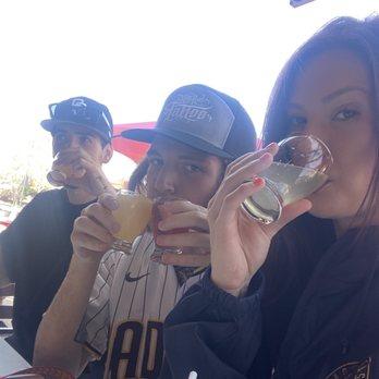 Broken Yolk Cafe - Patio - Breakfast & Brunch Near Me - Santee, California