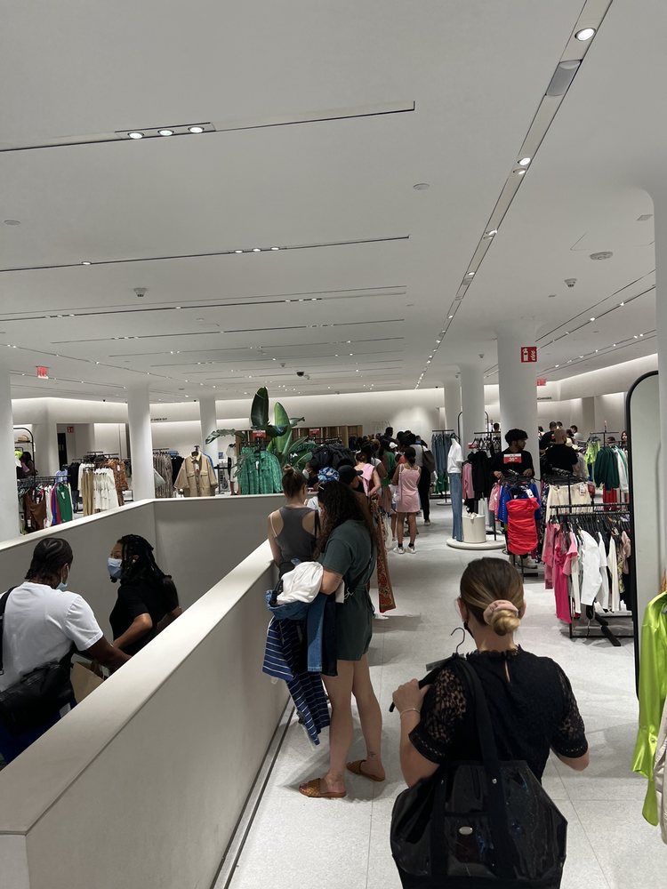 ZARA Updated October 2024 36 Reviews 8000, Mall Walk Space 1060