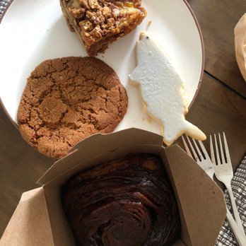 Devil's Teeth Baking Company - Ginger Cookie, Cinnamon Roll, Shortbread Shark Cookie - Bakeries Near Me - San Francisco, California Devil's Teeth Baking Company - Ginger Cookie, Cinnamon Roll, Shortbread Shark Cookie - Bakeries Near Me - San Francisco, California