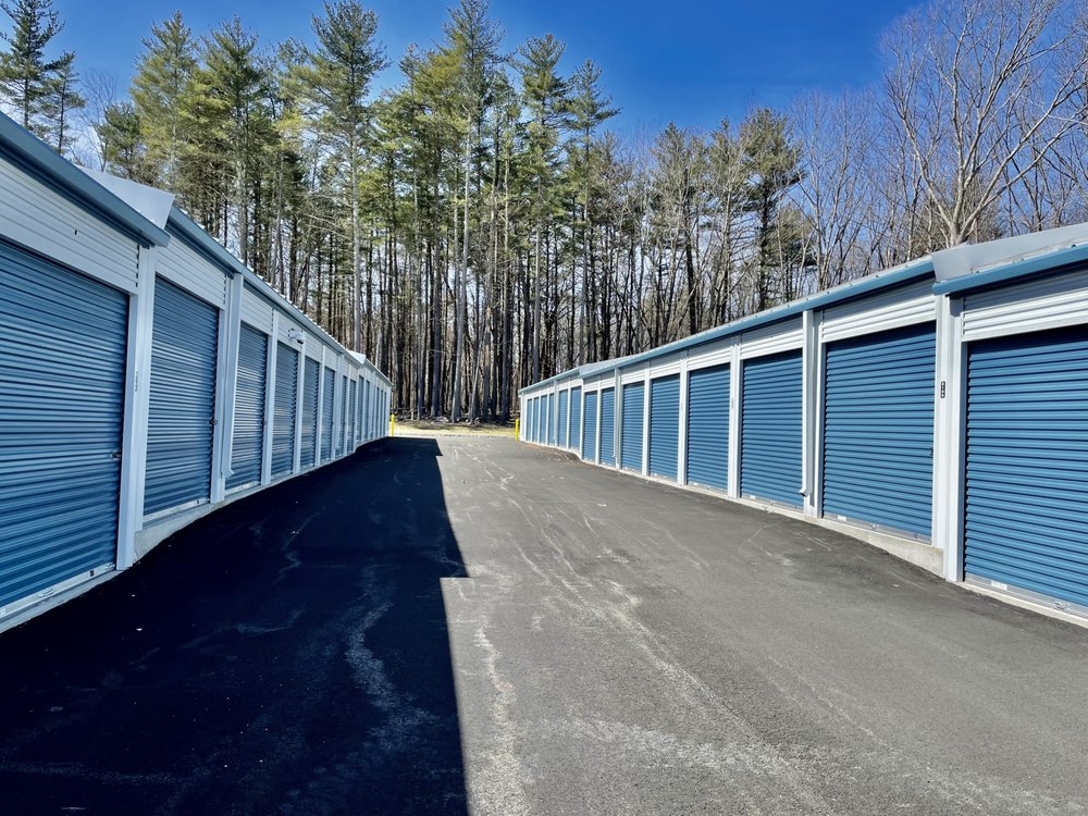 STORAGE CENTER OF NORTH HAMPTON Updated June 2024 14 Photos 82