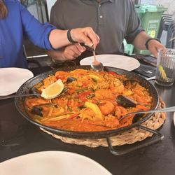 Yellow Submarine - Paella