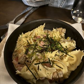Esther's Kitchen - Crab Pasta - Italian Near Me - Las Vegas, Nevada