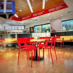 Eat Fantastic - Dining area