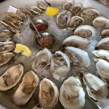 Lento Restaurant - Oysters - New American Near Me - Rochester, New York