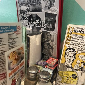 Cafe 50's - Diners Near Me - Los Angeles, California