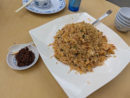 No Signboard Seafood At Geylang by null No Signboard Seafood At Geylang by null