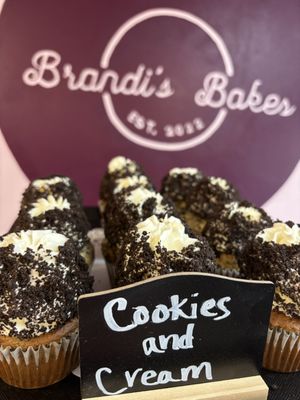 Brandis Bakes
