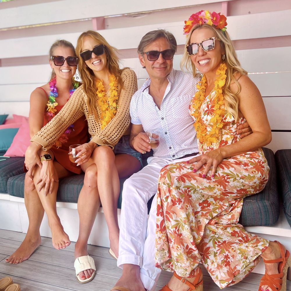 THE BEST 10 HAIR SALONS near 2398 CLEMENTS FERRY RD, CHARLESTON, SC 29492 -  Updated 2026 - Hours - Yelp, image size:1000x1000