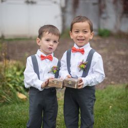 Bo-Jo's Creations Floral Cakes and Gifts
