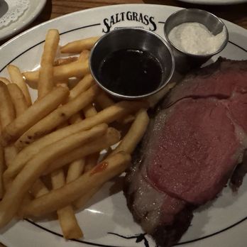 Saltgrass Steak House - Prime rib - Steakhouses Near Me - Helotes, Texas