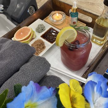 Palace Nail Lounge Gilbert - Cranberry pedicure! All natural ingredients!!! Worth every penny! - Nail Salons Near Me - Mesa, Arizona
