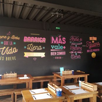 Maíz - Such a lovely painted and decorated restaurant - Mexican Near Me - Tijuana, BCN