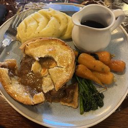 Unicorn Inn - Beef pie