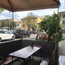Friggi Friggi - Outside space