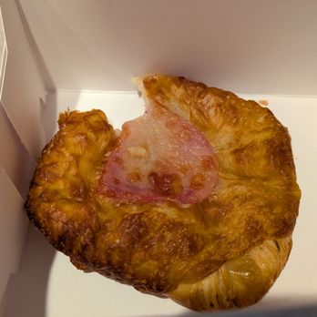 la Madeleine - Bakeries Near Me - Sugar Land, Texas