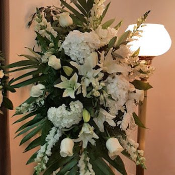 Funeral flowers for less - Florists Near Me - La Mirada, California