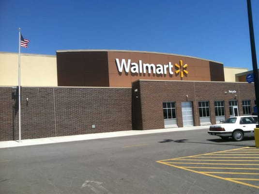 Walmart Supercenter 1515 Se Marshall St Boone Ia Department Stores Mapquest