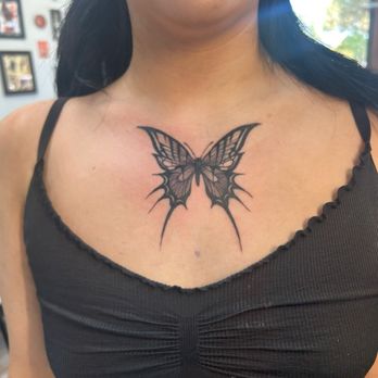Mariposa Tattoo - Goth is butterfly by Mikey - Tattoo Near Me - Flagstaff, Arizona