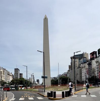 Obelisco by null