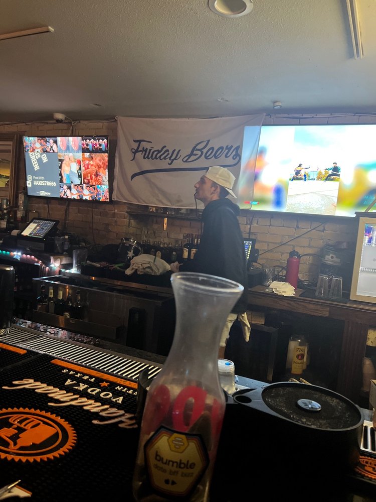 AXIS Updated October 2024 202 N. LBJ, San Marcos, Texas Bars