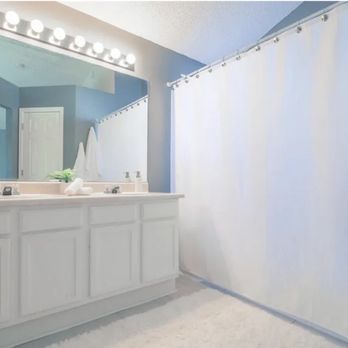 Refresh Denver - Bathroom - Home Staging Near Me